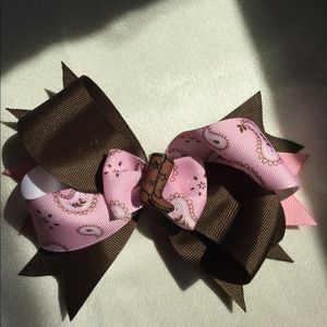 Homemade hair bows. Western style.